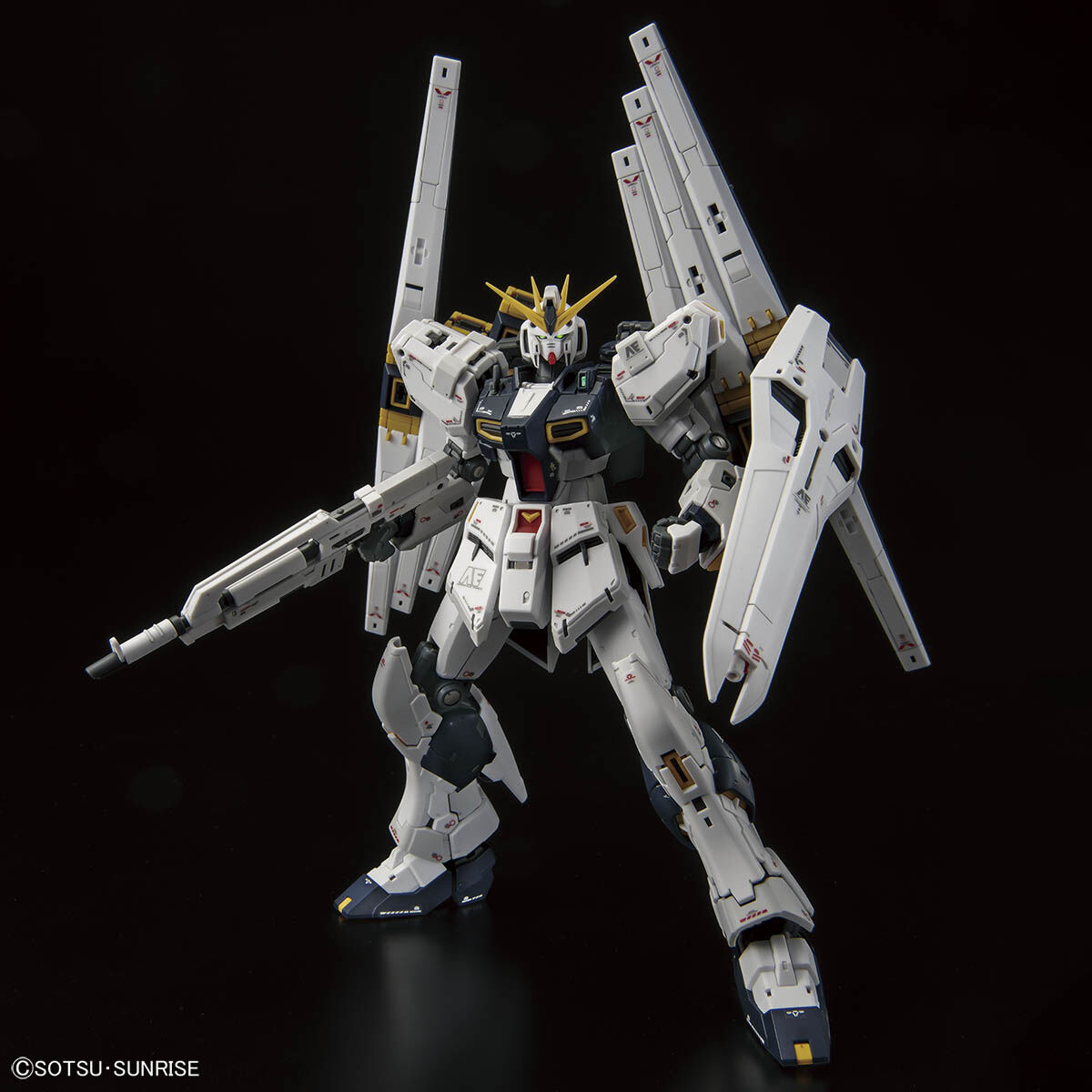 万代 福冈限定 RG 1/144 ν高达(双翼状浮游炮装备型)-旅法师营地