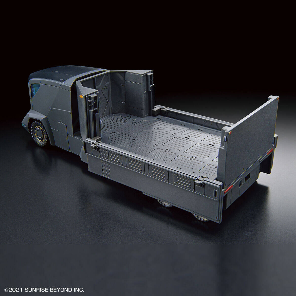 万代 HG 1/72 特大型装甲特殊搬运车-旅法师营地