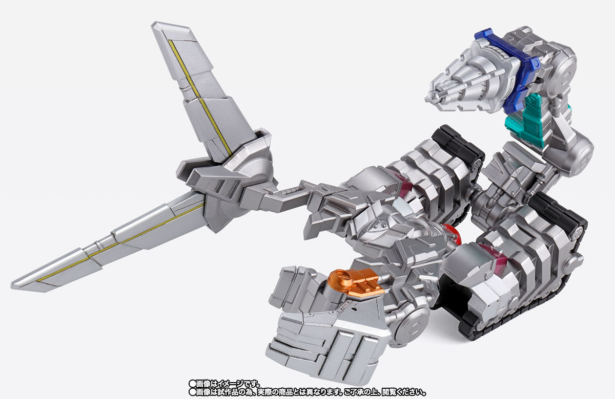 万代 PB限定 SHF 真骨雕 CLAWs·巨蝎-旅法师营地