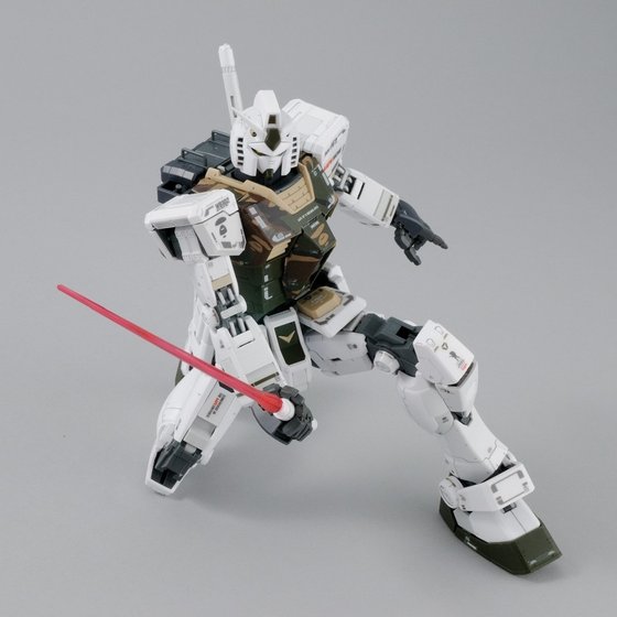 万代 其他限定 MG AAPE RX-78-2 高达 GRN-CAMO-旅法师营地